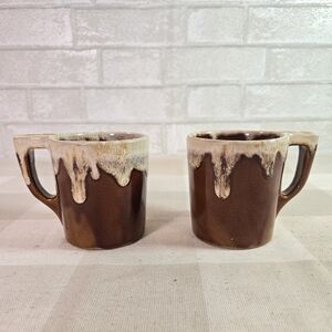 2 Vintage Monmouth Maple Leaf Brown Drip Glaze Coffee Cups Mugs WSC USA
